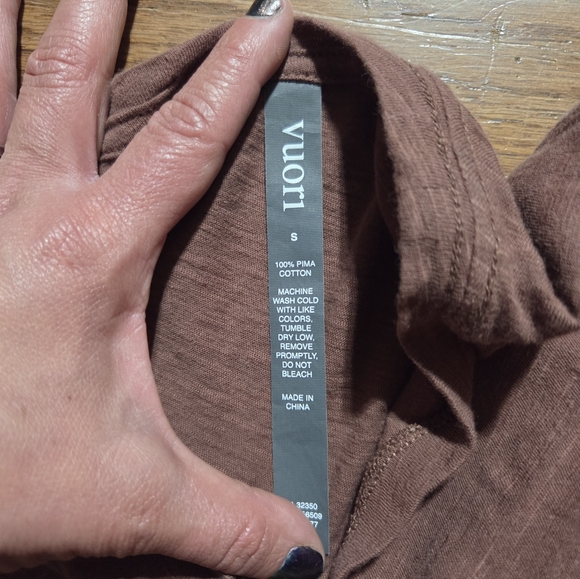 Vuori Sleeveless Tank Top - Picture 4 of 4